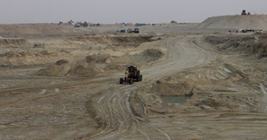 رفع 60 مليون متر رمال بحفر قناة السويس الجديدة 