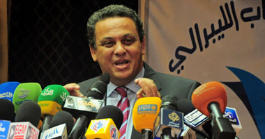 د .أحمد سعيد رئيس حزب المصريين الاحرار