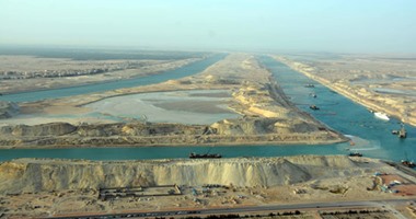 رفع 187 مليون متر مكعب رمال مشبعة بالمياه من قناة السويس الجديدة  اليوم السابع