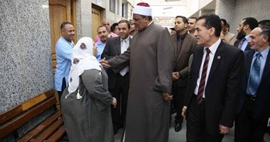 رئيس جامعة الأزهر يتفقد تجديدات مستشفى الزهراء ومستشفى الجامعة التخصصى  