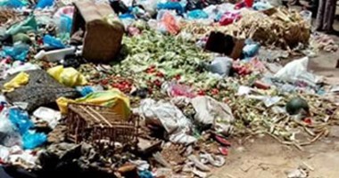 واتس آب  : انتشار القمامة بشوارع  المنتزه  فى الإسكندرية  