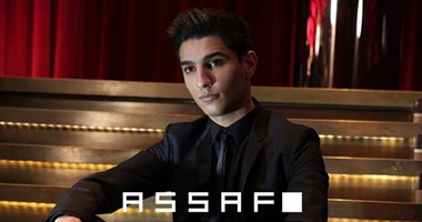محمد عساف يبحث عن آخر أغنيات ألبومه الجديد 