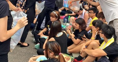 قادة المظاهرات الطلابية ينسحبون من المحادثات مع حكومة هونج كونج 