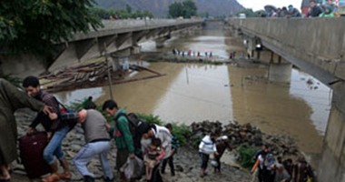 خبراء: فيضانات الهند وباكستان نجمت عن غياب التخطيط وتغير المناخ 