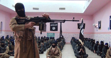 التليجراف: الهجوم الأمريكى على  داعش  يوطد من قوتها داخل العراق 