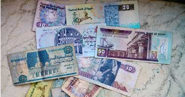 أمن الإسكندرية يضبط متهمًا لتزييفه عملات ورقية من النقد المحلى 