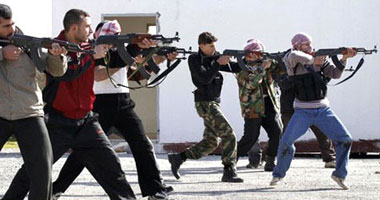 تنظيم داعش يسقط مروحية بسورية فى محيط مطار عسكرى بحلب  