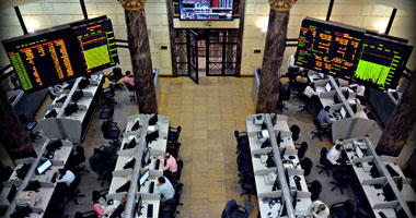 مدير بشركة استثمارية: البورصة المصرية تمر بوضع تصحيح حرج 
