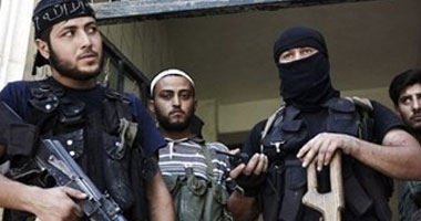 محكمة ماليزية تتهم ثلاثة مواطنين بمحاولة الانضمام لداعش 