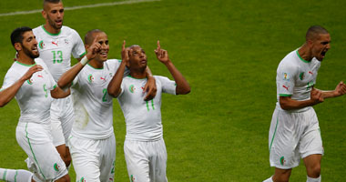 بالفيديو.. الجزائر أول المتأهلين لأمم إفريقيا بثلاثية فى مالاوى 