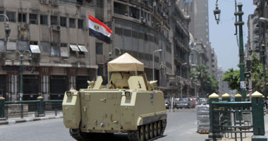 سيلفى الدبابات  أبرز إبداعات المصريين فى احتفالات العيد بـ التحرير  
