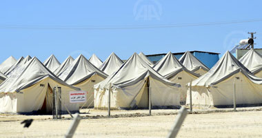 تركيا تفتتح مخيما لاستقبال 35 ألف لاجىء سورى  