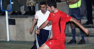  الرئيس الإيرانى أحمدى نجاد يلعب مباراة ودية مع الرئيس البوليفى