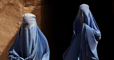 الحكم على 7 أفغان بالإعدام بتهمة اغتصاب جماعى لـ 4 نساء 