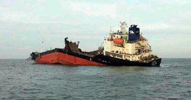 غرق سفينة ركاب كورية جنوبية على متنها نحو 350 شخصا